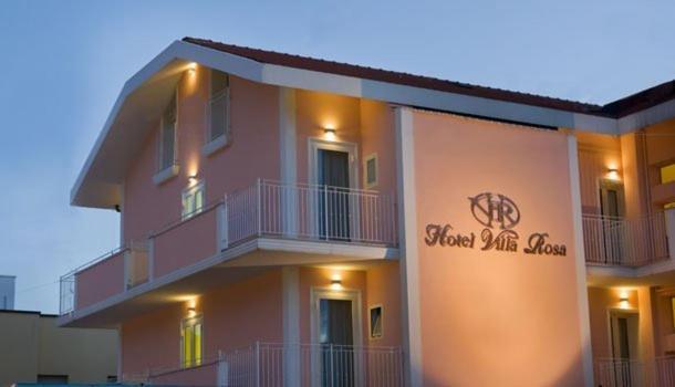 ריצ'יונה Beyou Hotel Villa Rosa מראה חיצוני תמונה