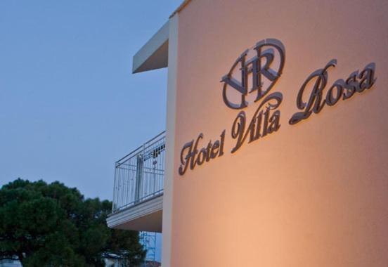 ריצ'יונה Beyou Hotel Villa Rosa מראה חיצוני תמונה