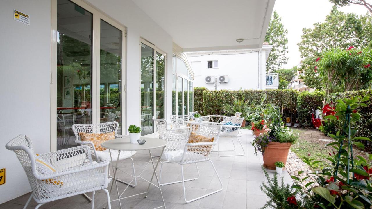 ריצ'יונה Beyou Hotel Villa Rosa מראה חיצוני תמונה