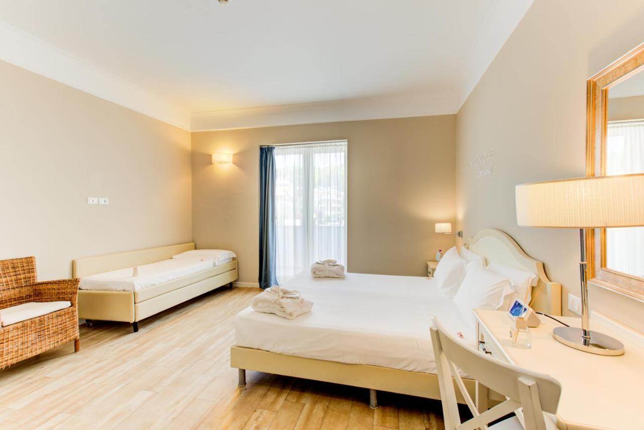 ריצ'יונה Beyou Hotel Villa Rosa מראה חיצוני תמונה