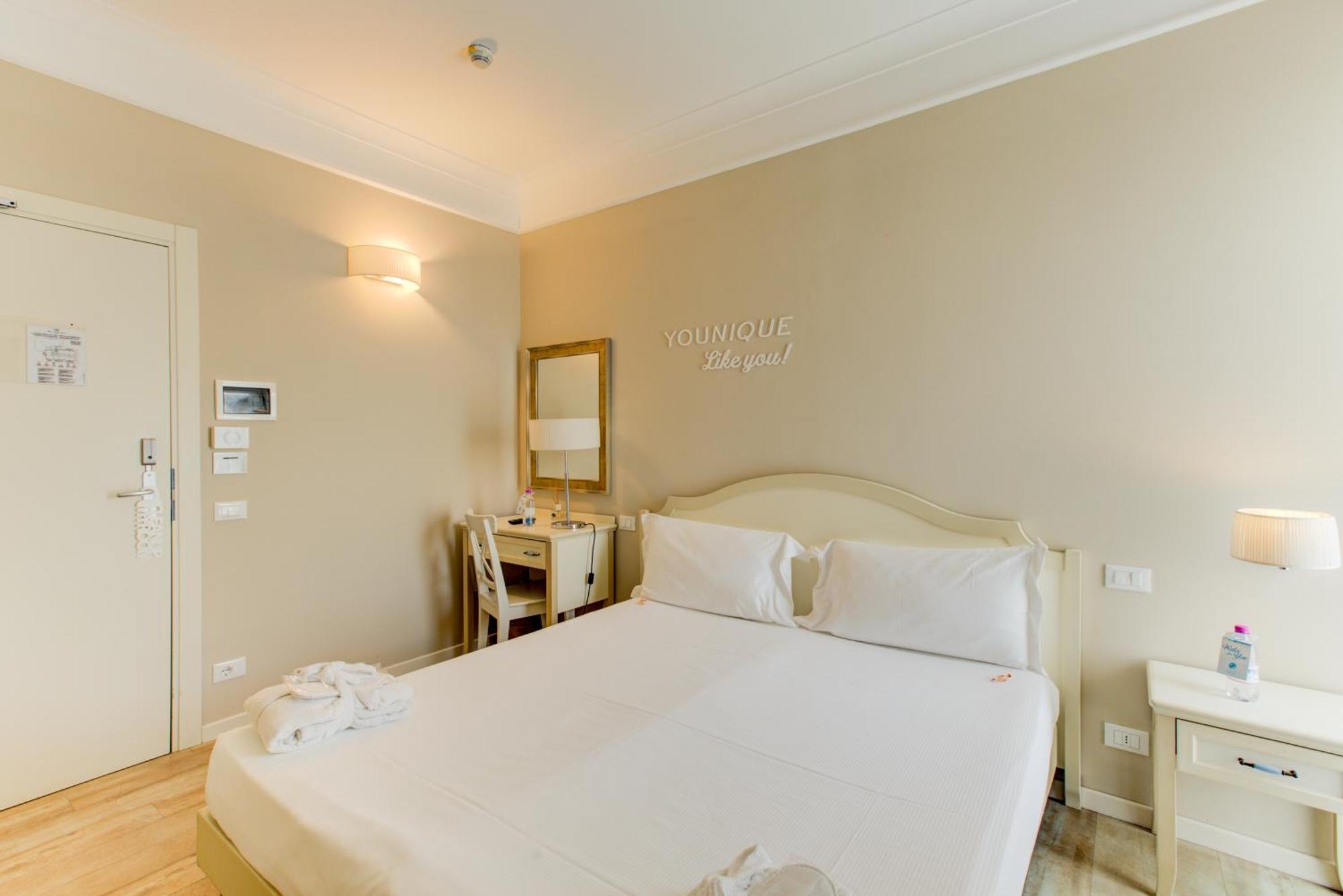 ריצ'יונה Beyou Hotel Villa Rosa חדר תמונה